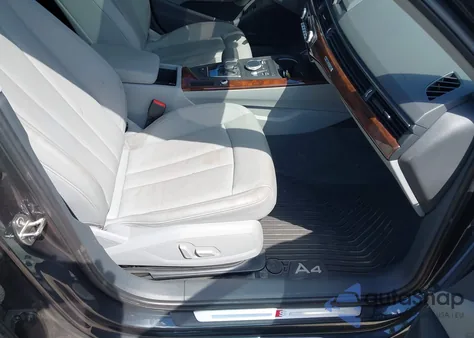 2018 Audi A4 2.0T Premium z USA, uszkodzony, nr VIN WAUENAF40JA113091